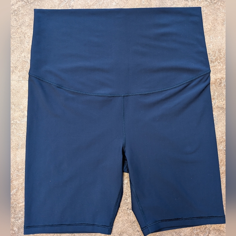 Old Navy Women's Maternity Dark Blue Bike Short Large